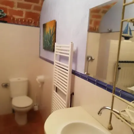Casa Figueres Nyaraló *