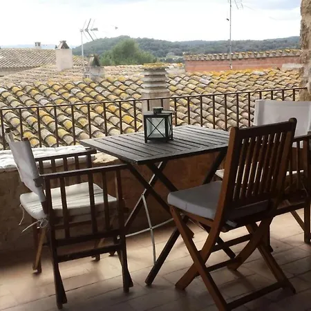 Casa Figueres Nyaraló Ultramort